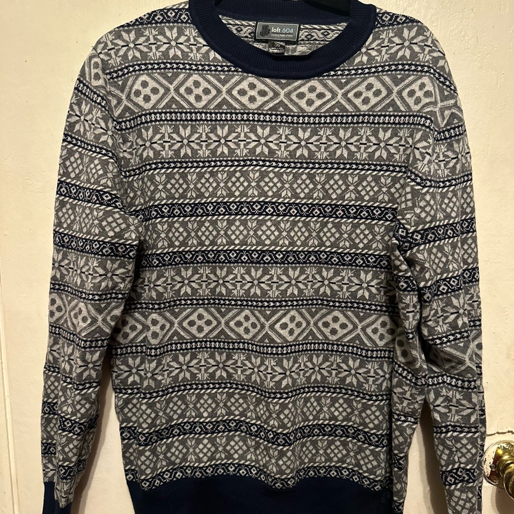 Loft 604 Men's Navy and Gray Patterned Crewneck Sweater